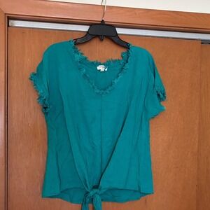 Umgee‎ Fringe Trim Tie-Front Top, V-Neck Short Sleeve Linen Blend Casual Blouse